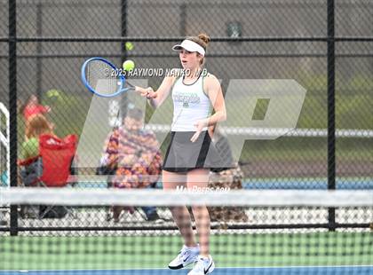 Thumbnail 3 in Mississinewa at Yorktown photogallery.