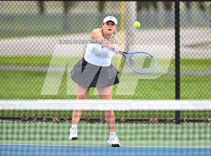Thumbnail 2 in Mississinewa at Yorktown photogallery.