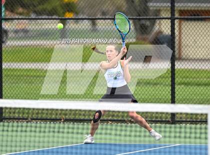 Thumbnail 2 in Mississinewa at Yorktown photogallery.