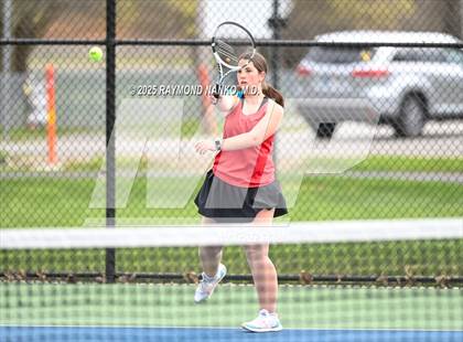 Thumbnail 1 in Mississinewa at Yorktown photogallery.