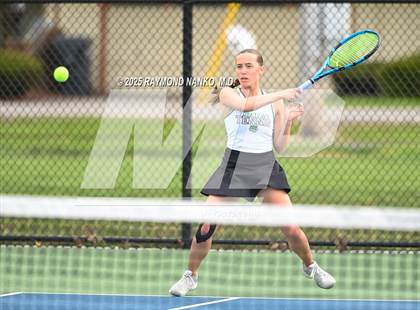 Thumbnail 1 in Mississinewa at Yorktown photogallery.