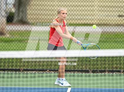 Thumbnail 1 in Mississinewa at Yorktown photogallery.