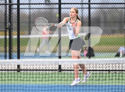 Thumbnail 1 in Mississinewa at Yorktown photogallery.