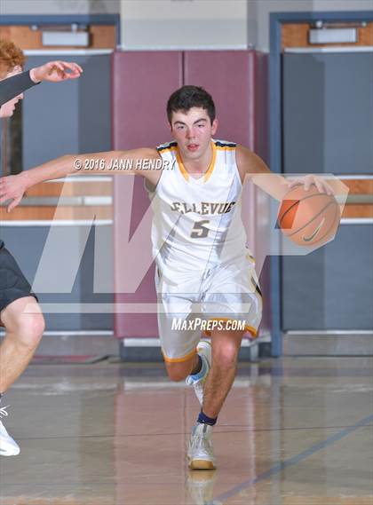 Thumbnail 2 in Bellevue vs. Pinnacle (Rancho Mirage Holiday Invitational) photogallery.