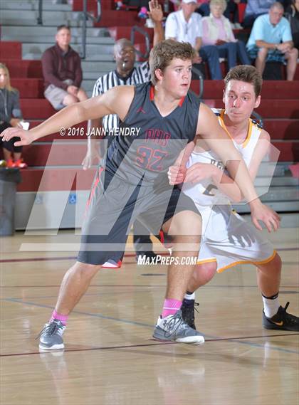 Thumbnail 1 in Bellevue vs. Pinnacle (Rancho Mirage Holiday Invitational) photogallery.