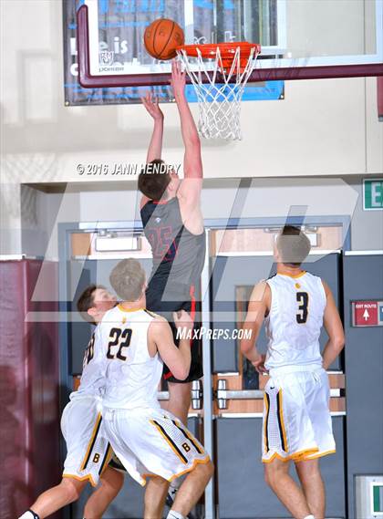 Thumbnail 2 in Bellevue vs. Pinnacle (Rancho Mirage Holiday Invitational) photogallery.