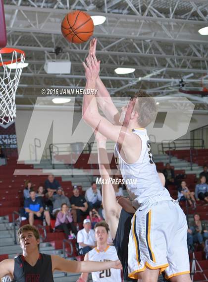 Thumbnail 2 in Bellevue vs. Pinnacle (Rancho Mirage Holiday Invitational) photogallery.