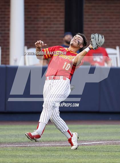 Thumbnail 2 in Marcus @ South Grand Prairie (UIL 6A Region I Regional Quarterfinal Playoff) photogallery.