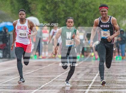 Thumbnail 2 in 50th Annual Loucks Games (Men's 100 Meter Dash) photogallery.