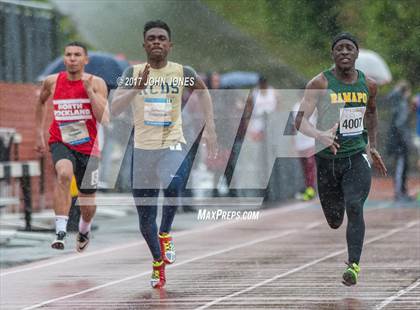 Thumbnail 1 in 50th Annual Loucks Games (Men's 100 Meter Dash) photogallery.