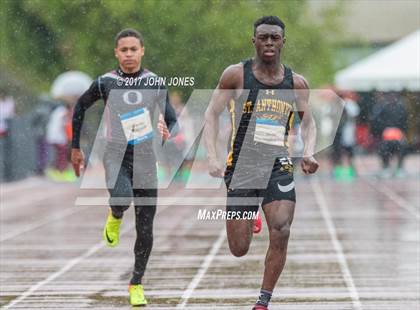 Thumbnail 3 in 50th Annual Loucks Games (Men's 100 Meter Dash) photogallery.