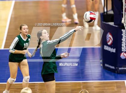 Thumbnail 2 in Stratton vs. Plateau Valley (CHSAA 1A Round 1) photogallery.