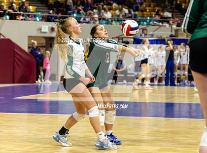 Thumbnail 2 in Stratton vs. Plateau Valley (CHSAA 1A Round 1) photogallery.