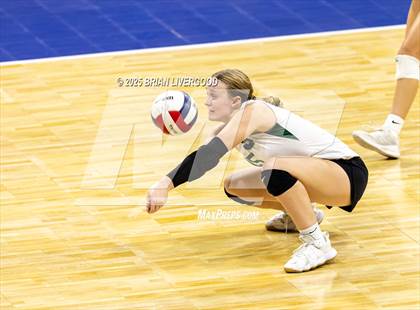 Thumbnail 2 in Stratton vs. Plateau Valley (CHSAA 1A Round 1) photogallery.