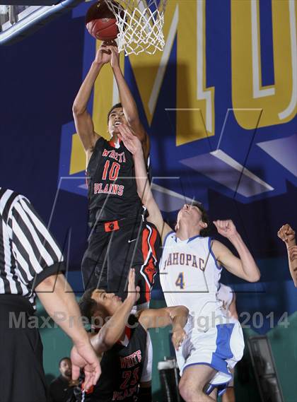 Thumbnail 2 in Mahopac vs White Plains (Hoops for a Cure) photogallery.