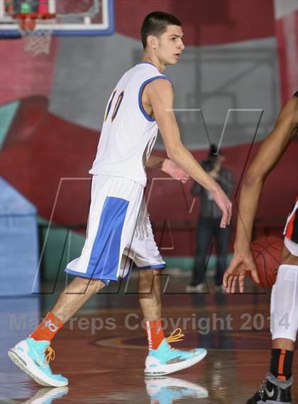 Thumbnail 2 in Mahopac vs White Plains (Hoops for a Cure) photogallery.