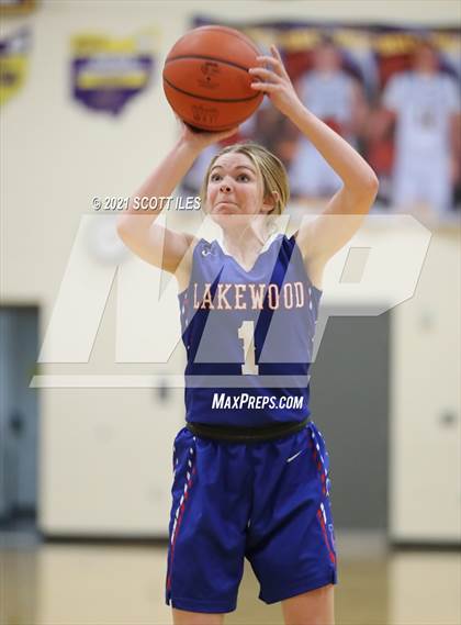 Thumbnail 3 in Lakewood @ Bloom-Carroll photogallery.