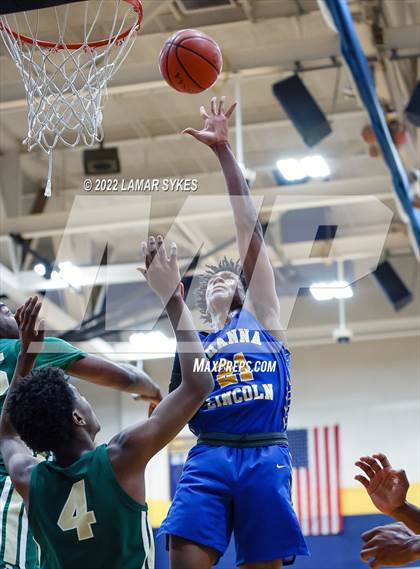 Thumbnail 1 in St. Vincent-St. Mary vs. Lincoln photogallery.