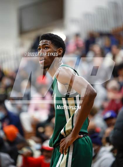 Thumbnail 2 in St. Vincent-St. Mary vs. Lincoln photogallery.