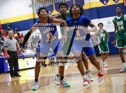 Thumbnail 3 in St. Vincent-St. Mary vs. Lincoln photogallery.