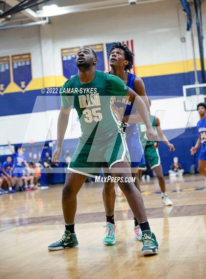 Thumbnail 3 in St. Vincent-St. Mary vs. Lincoln photogallery.