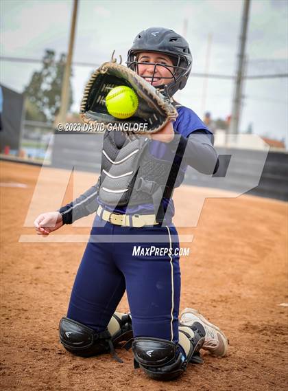 Thumbnail 3 in Irvine vs. San Juan Hills (Cypress Tournament) photogallery.