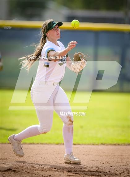 Thumbnail 3 in Irvine vs. San Juan Hills (Cypress Tournament) photogallery.