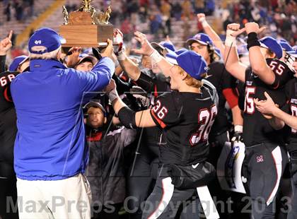 Thumbnail 1 in Maryville vs. Hendersonville (TSSAA Division I Class 6A BlueCross Bowl) photogallery.