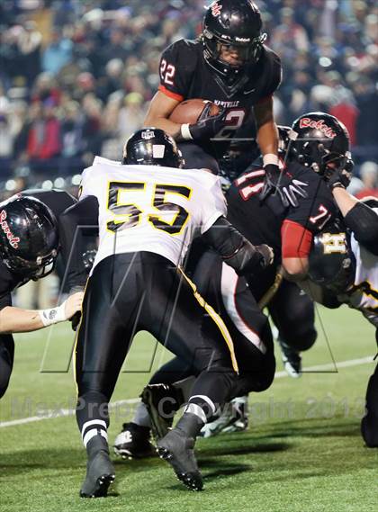 Thumbnail 1 in Maryville vs. Hendersonville (TSSAA Division I Class 6A BlueCross Bowl) photogallery.