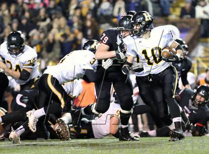 Thumbnail 3 in Maryville vs. Hendersonville (TSSAA Division I Class 6A BlueCross Bowl) photogallery.