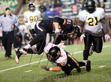 Thumbnail 2 in Maryville vs. Hendersonville (TSSAA Division I Class 6A BlueCross Bowl) photogallery.