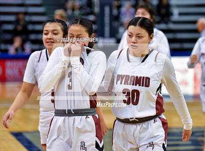 Thumbnail 2 in Pyramid Lake vs. Eureka (NIAA 1A State Championship) photogallery.