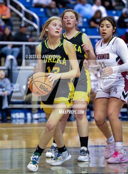 Thumbnail 1 in Pyramid Lake vs. Eureka (NIAA 1A State Championship) photogallery.
