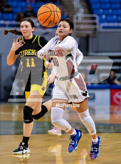 Thumbnail 1 in Pyramid Lake vs. Eureka (NIAA 1A State Championship) photogallery.