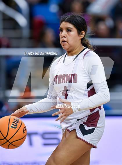 Thumbnail 2 in Pyramid Lake vs. Eureka (NIAA 1A State Championship) photogallery.