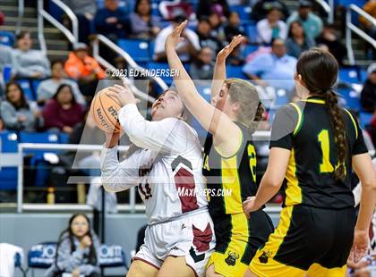 Thumbnail 2 in Pyramid Lake vs. Eureka (NIAA 1A State Championship) photogallery.