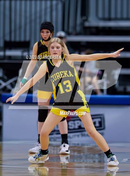 Thumbnail 1 in Pyramid Lake vs. Eureka (NIAA 1A State Championship) photogallery.