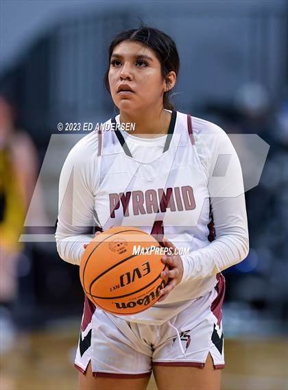 Thumbnail 2 in Pyramid Lake vs. Eureka (NIAA 1A State Championship) photogallery.