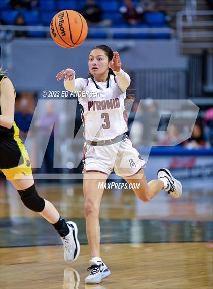 Thumbnail 2 in Pyramid Lake vs. Eureka (NIAA 1A State Championship) photogallery.