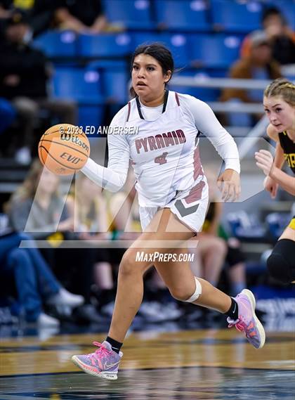 Thumbnail 3 in Pyramid Lake vs. Eureka (NIAA 1A State Championship) photogallery.