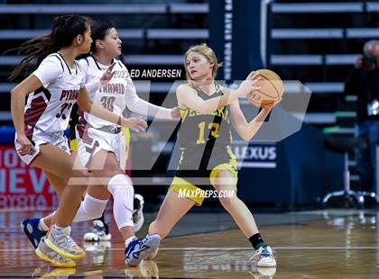 Thumbnail 1 in Pyramid Lake vs. Eureka (NIAA 1A State Championship) photogallery.