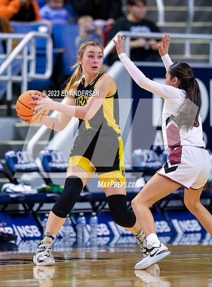 Thumbnail 3 in Pyramid Lake vs. Eureka (NIAA 1A State Championship) photogallery.