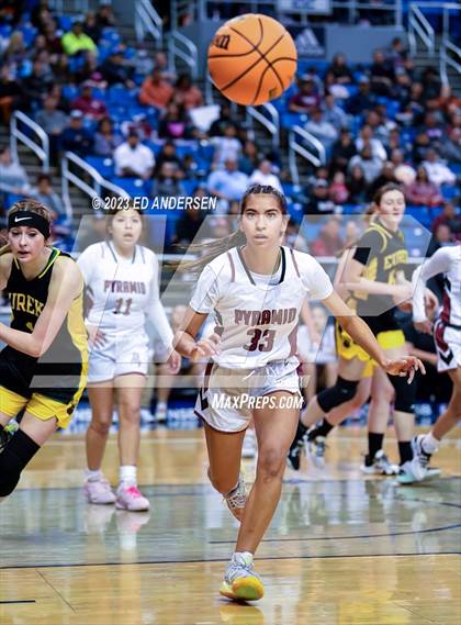 Thumbnail 3 in Pyramid Lake vs. Eureka (NIAA 1A State Championship) photogallery.
