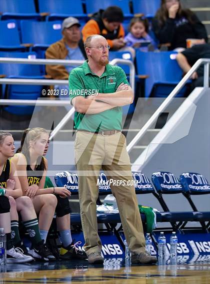 Thumbnail 1 in Pyramid Lake vs. Eureka (NIAA 1A State Championship) photogallery.
