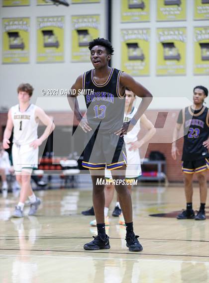 Thumbnail 3 in Rock Bridge vs Ruskin (Summit Grill Shootout) photogallery.