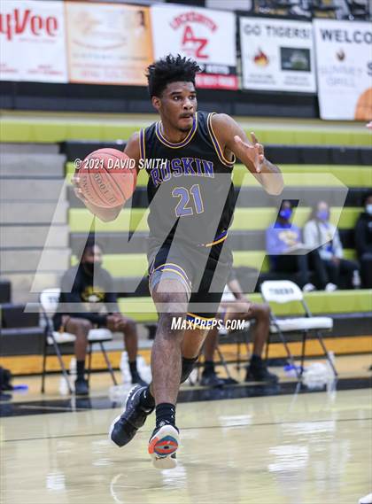 Thumbnail 2 in Rock Bridge vs Ruskin (Summit Grill Shootout) photogallery.