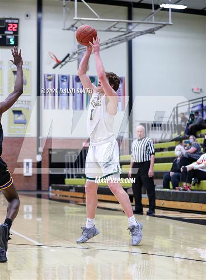 Thumbnail 1 in Rock Bridge vs Ruskin (Summit Grill Shootout) photogallery.
