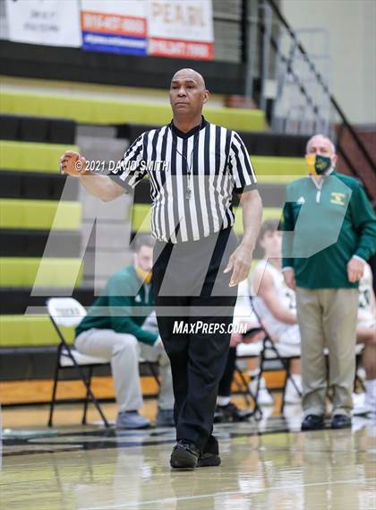Thumbnail 2 in Rock Bridge vs Ruskin (Summit Grill Shootout) photogallery.