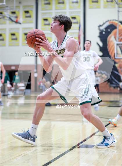 Thumbnail 1 in Rock Bridge vs Ruskin (Summit Grill Shootout) photogallery.