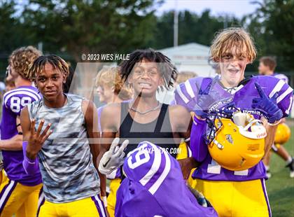 Thumbnail 2 in Horn Lake @ DeSoto Central photogallery.